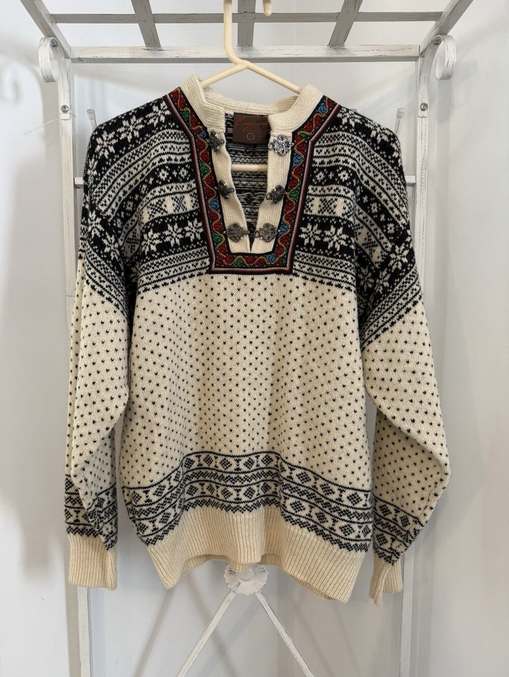 Christiania Sweaters Norwegian Wool Nordic Pewter Clasp Sweater Women’s sm 80s